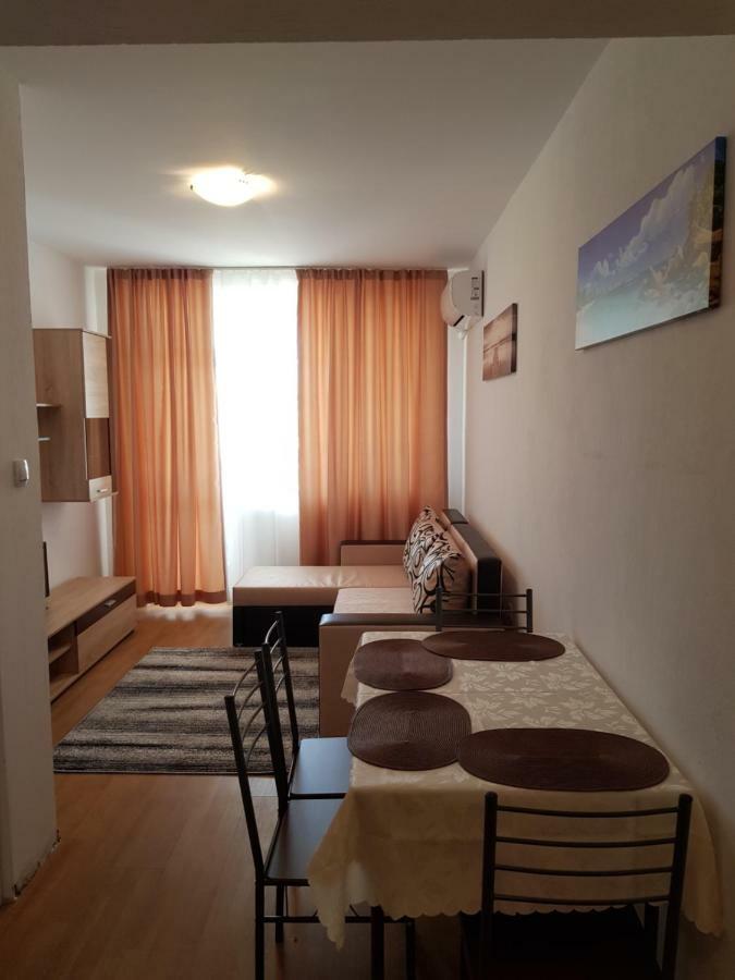 Aquapark Apartment Sunny Beach Esterno foto